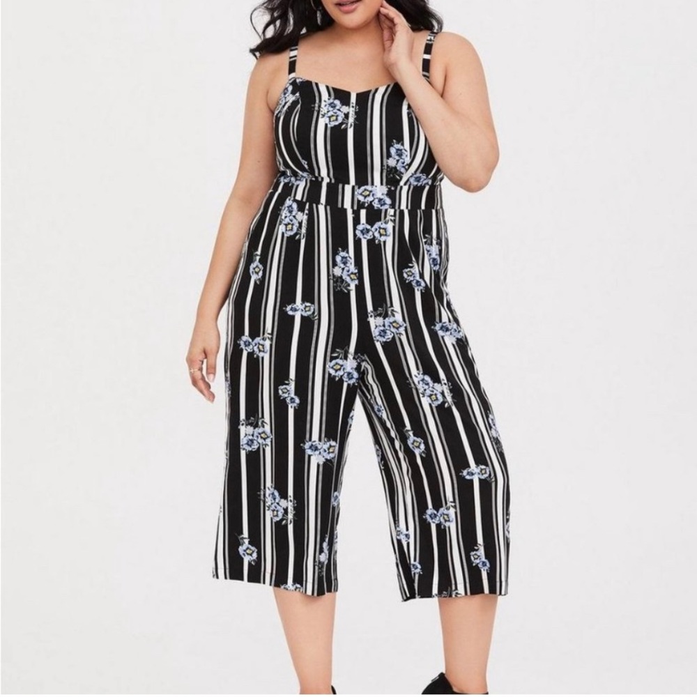 Torrid Challis Culotte Cropped Jumpsuit Striped Floral Blue Plus Size 2X